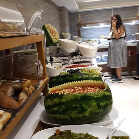 Grand Marcello Hotel