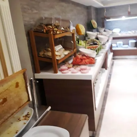 Grand Marcello 4* Istanboel
