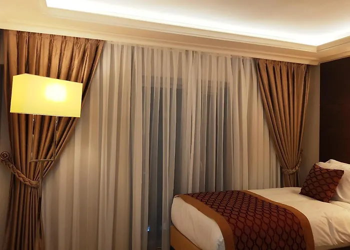 Grand Marcello Ξενοδοχείο 4*