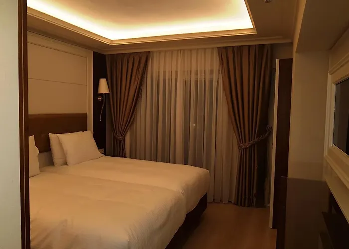 Ξενοδοχείο Grand Marcello 4*