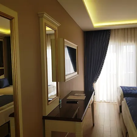 Grand Marcello فندق