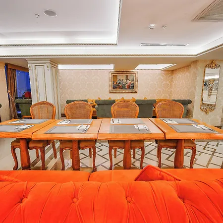 Отель Grand Marcello 4*